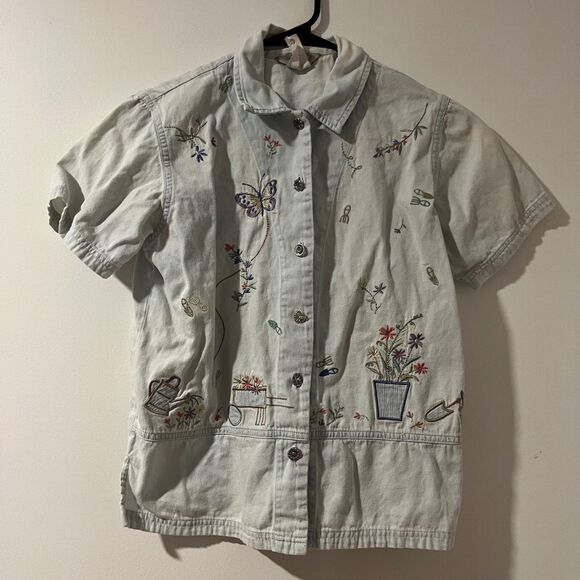 Teddi Denim Shirt Women Size PS Embroidered Short Sleeve Button Cottage Core Vtg - Picture 2 of 7